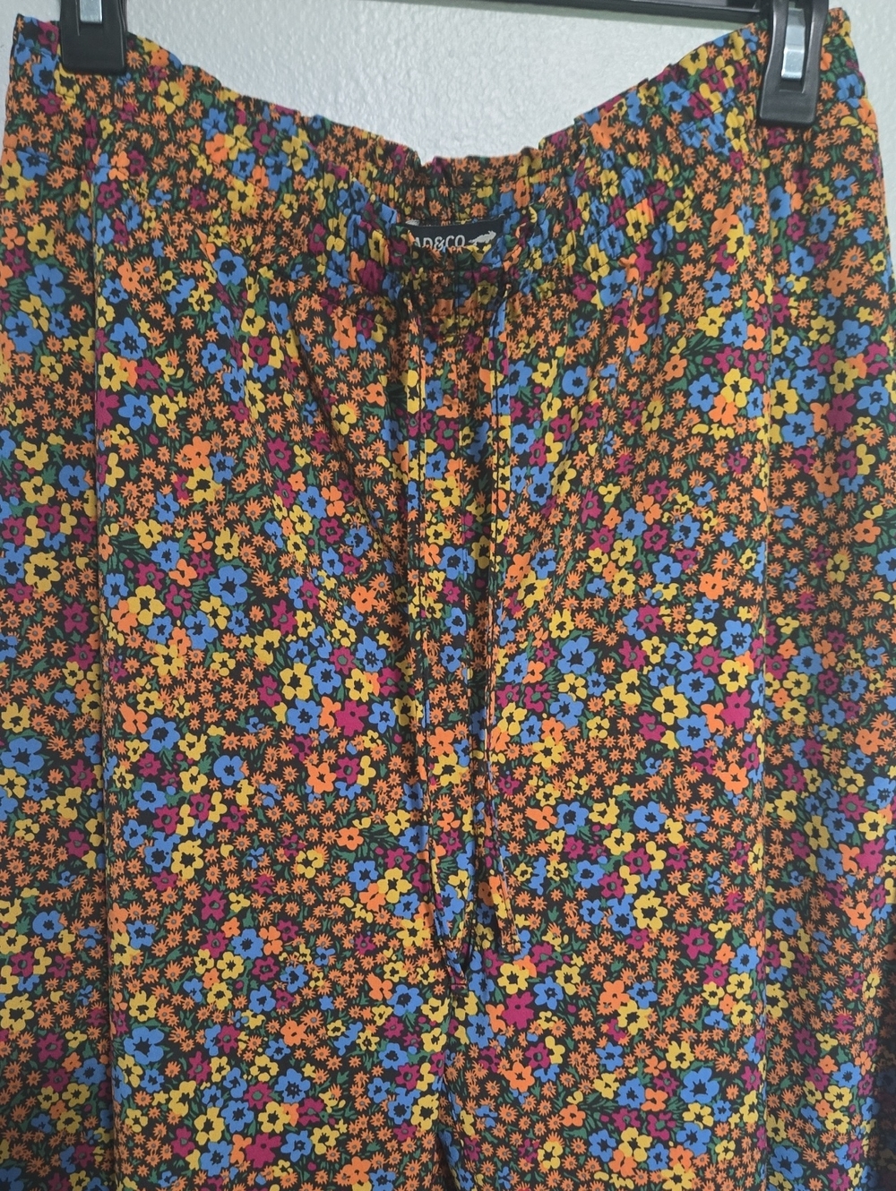 Floral Print Wide-Leg Womens Pants in Multicolor In Size Large - Picture 3 of 8